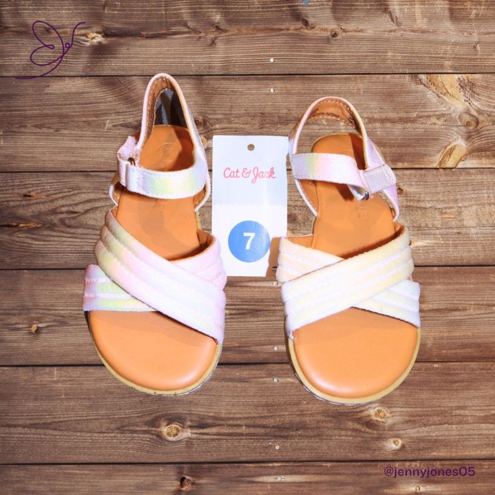 Toddler Girls' White Iridescent Cat & Jack Chloe Ankle Strap Sandals NWT Size 7